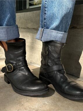 Women’s Black Leather Zip Moto Boots